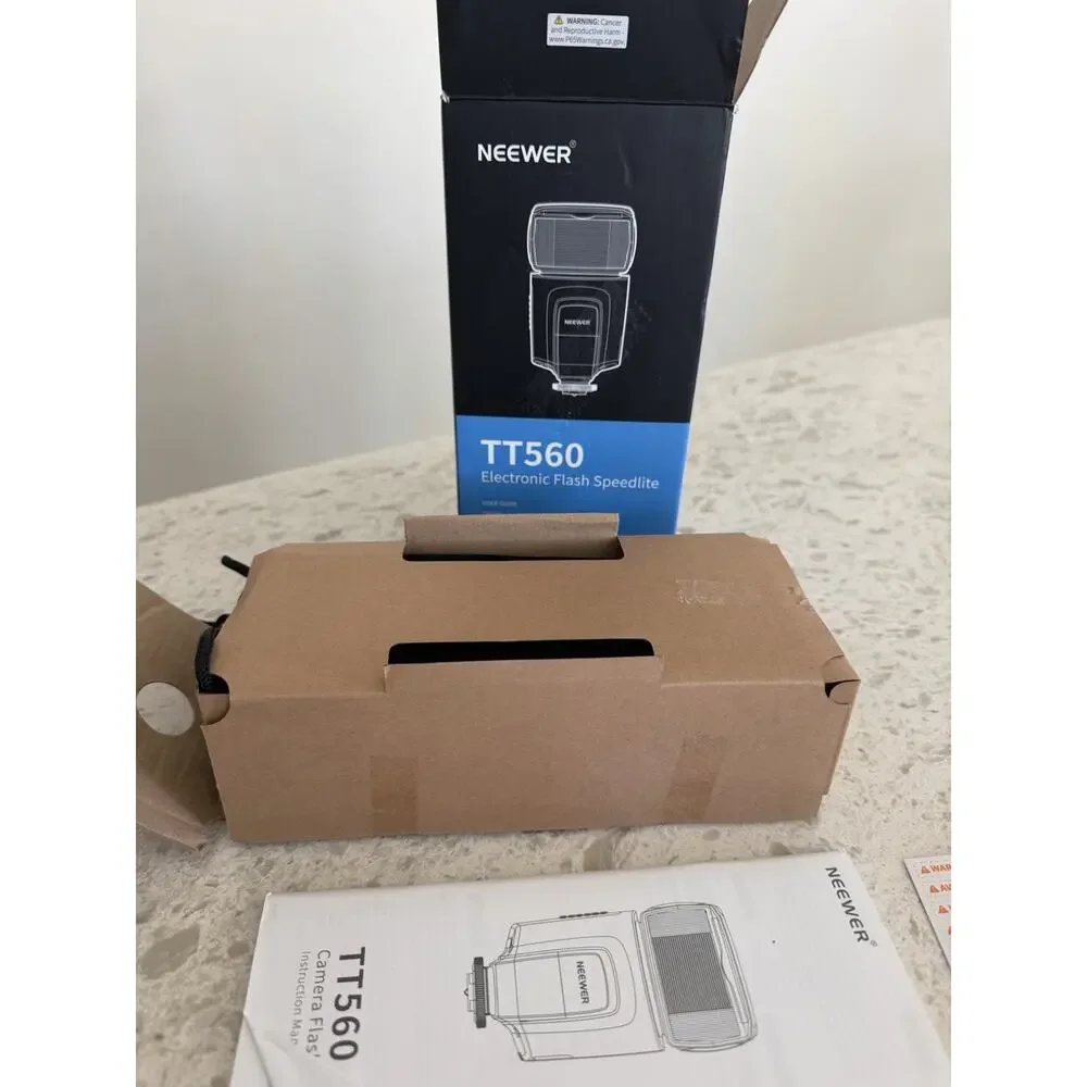 Neewer TT560 Flash Speedlite with Filters for Canon Nikon Panasonic Olympus NEW